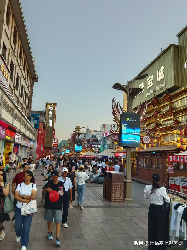 威观宁夏：重回喧嚣的银川老城“鼓楼步行街”，有什么好逛的？