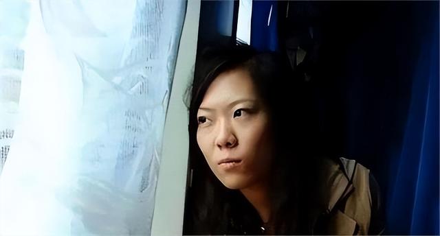 “辞职看世界	”的女老师，11年后现状曝光：黯然回乡，老公已分手