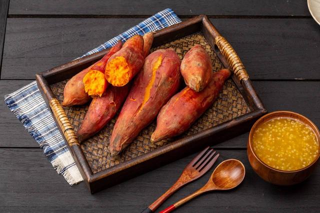 李兰娟直言：天冷经常吃蒸红薯的人，不用几个月，身体或有5变化