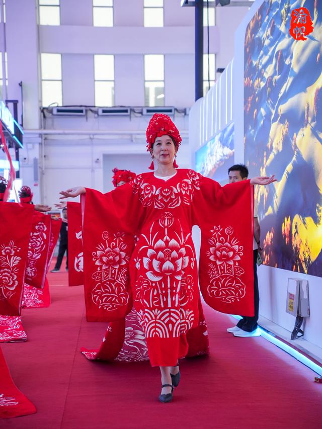 116岁老人都来打卡！第十五届喀交会到底藏着怎样的财富密码？