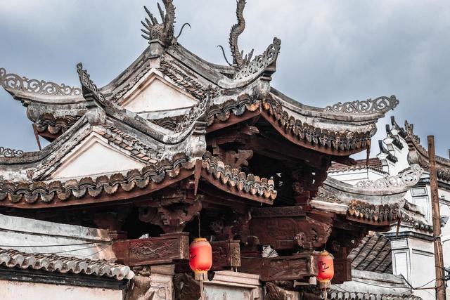 王羲之故居怎么在嵊州？这座小城用古镇、越剧和碳水给出了答案