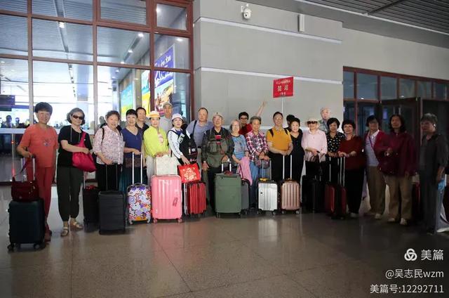 北京开国将军后代合唱走进古城大同，探寻历史足迹，感受文化魅力