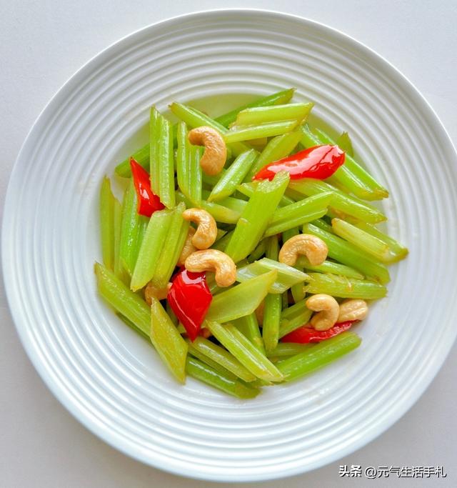 “天然胰岛素”排行榜出炉：洋葱落榜，黄瓜垫底，建议老年人了解