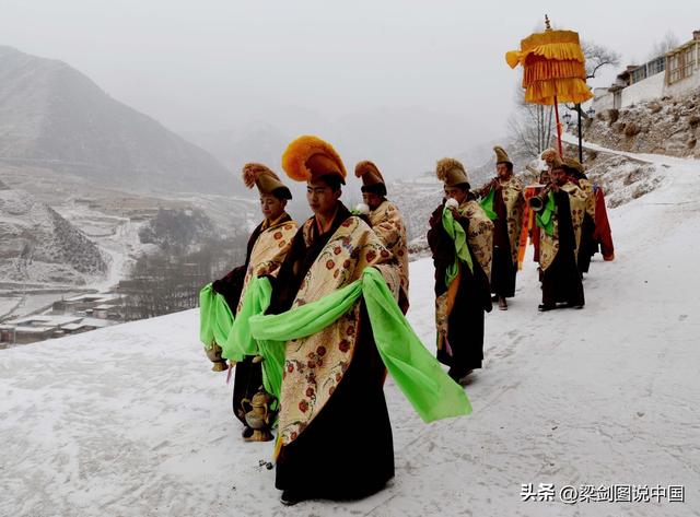 2025年青海同仁热贡文化唐蕃古道行兰州站农文旅商推介活动启幕。