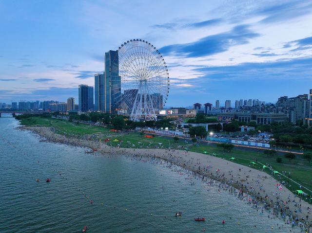 解锁红谷滩夏日的N种打开方式！