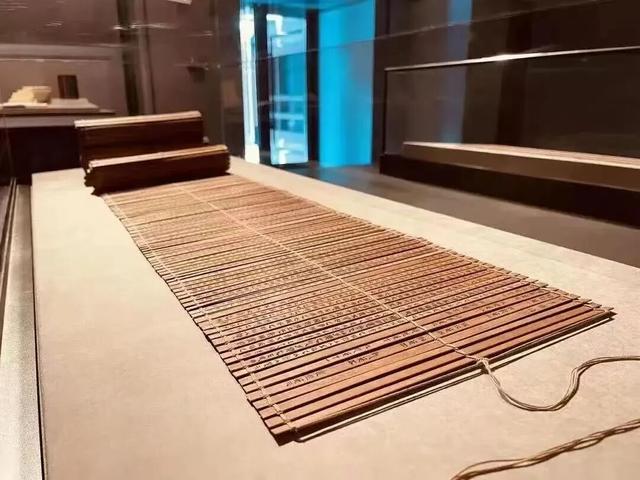 来临沂看日出！逛早市！一起「点靓」沂河的夜