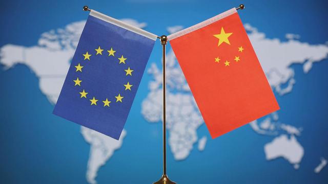 法国总统刚回国就变脸	，威胁要对中方加征关税！效仿美国做法