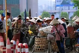 广西遍地是越南美女,她们靠什么谋生呢，说出来你可能不会相信图片