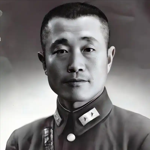 1955年蒋介石指着十大元帅名单，对夫人苦笑：这个人太厉害了！