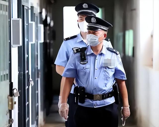 人民日报怒批网红外卖小哥！公安部曝光敛财手段，我们都被骗了