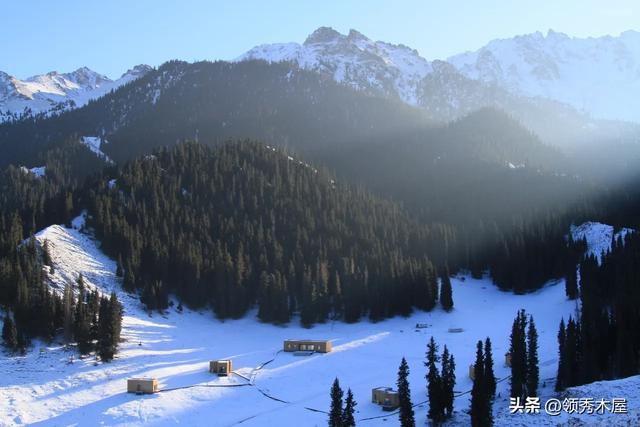 新疆三大顶流木屋营地：用15年木结构经验的眼光聊聊遗憾与避坑