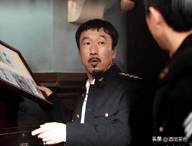 终于熬出头！出道19年没火，如今演《老舅》红了，儿子也为他争光