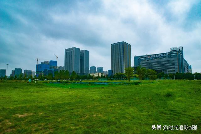 在石家庄正太广场，解锁百年铁路与现代都市的双重浪漫！