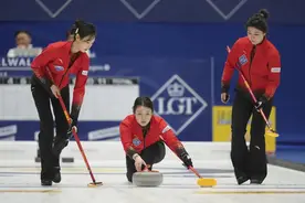 中国女子冰壶队，直通米兰！图片