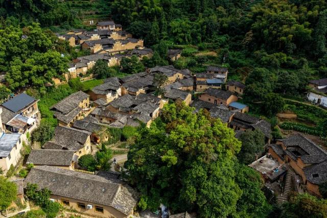 逛古村，喝咖啡，高端的度假就是这么朴实无华