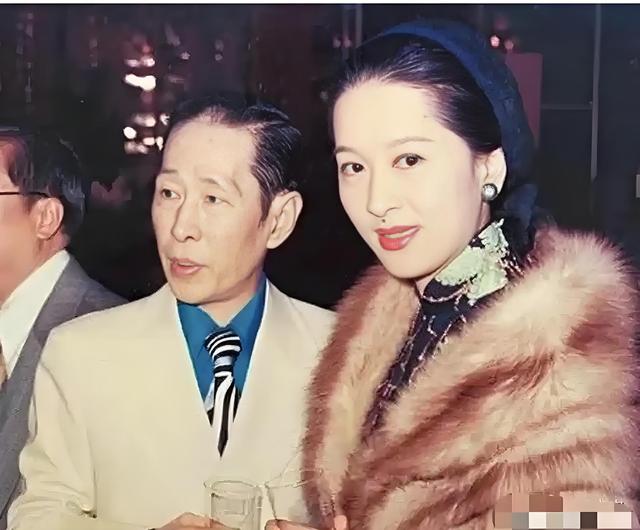 百位女星投怀送抱？富豪拒接：卸妆后判若两人！网友炸锅评理