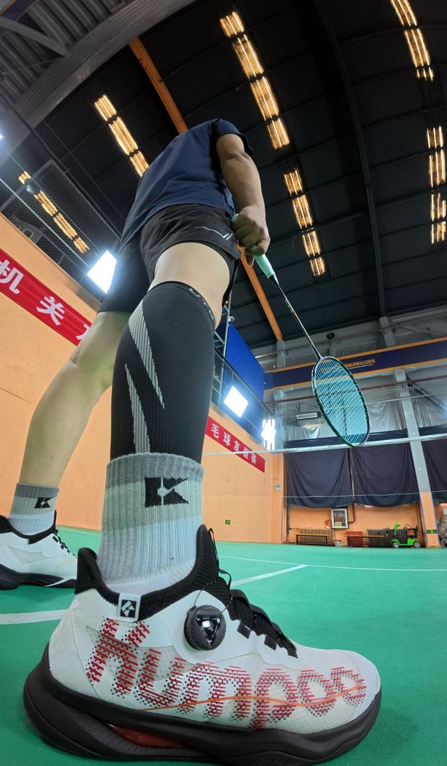 羽毛球要不要报班？—— 一个零基础小白的40小时小班课实践报告