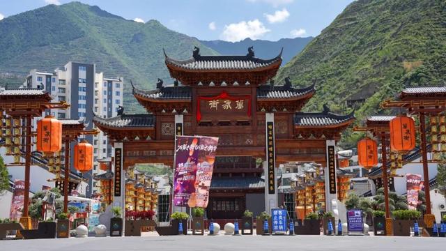 有备盼君来！双节期间武都这些热线来护航→