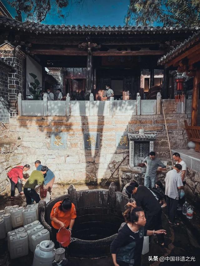 云南建水——千年临安古城 ：中国最后一座活着的古城！