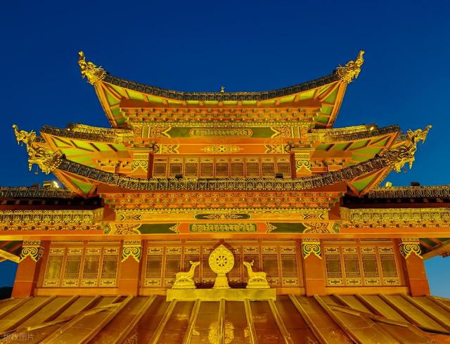 到云南游玩，去过这9个绝美古寺再离开吧！人气都超旺，祈福灵验