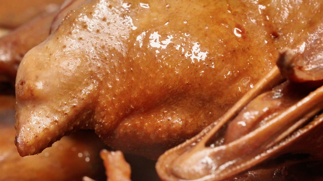 坐高铁到这里赏红叶，享景区优惠！