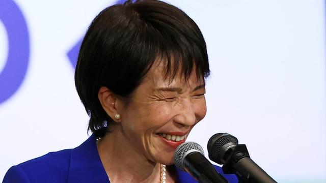 日网热搜：日本政府决定抛售7万亿日元中国国债	，打击中国经济