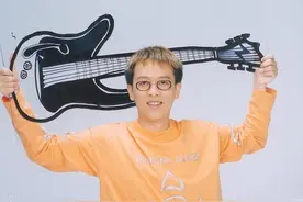 专业科普：为什么高音歌手往往是小个子？身高越矮？高音越强？图片