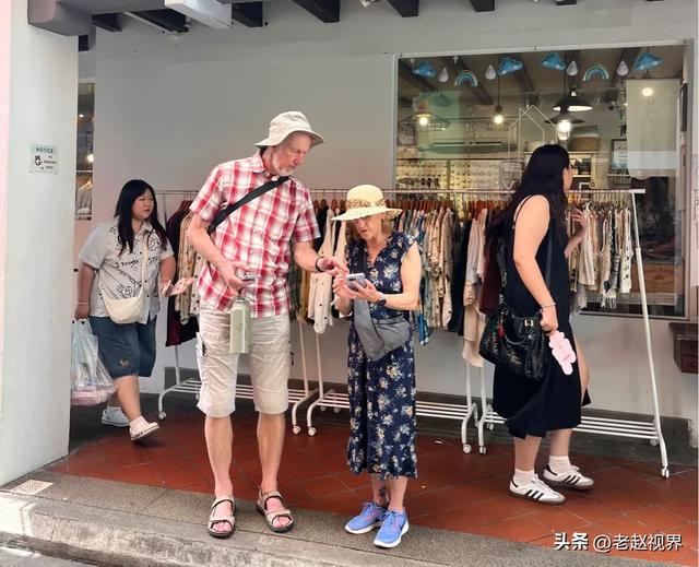 新加坡哈芝巷：藏在甘榜格南的彩色网红小巷！