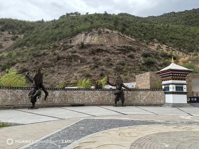 “香稻公路”难跑真的有点险,“稻城亚丁”海拔确实有点高。