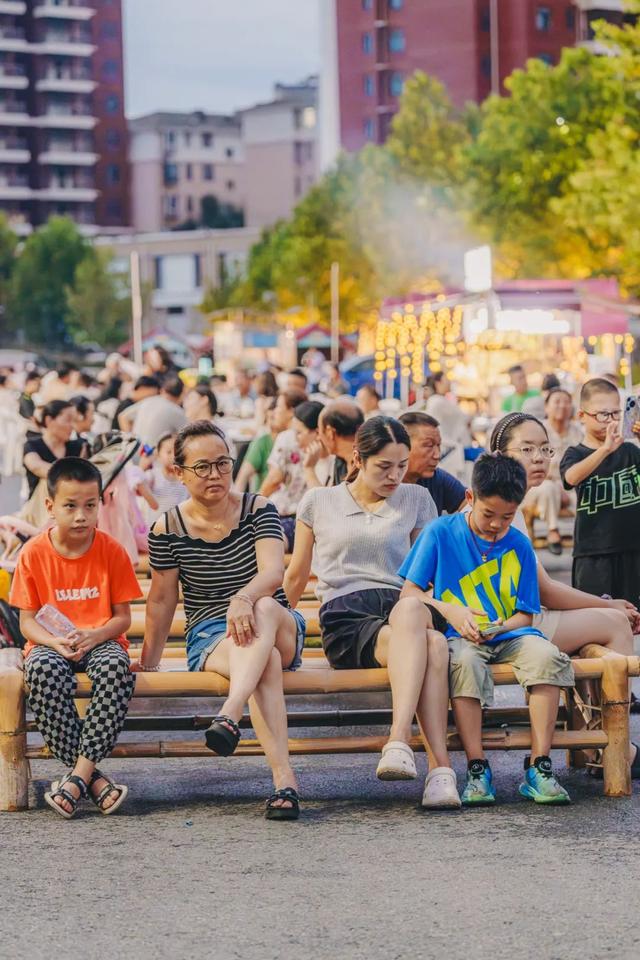 逃离“蒸笼天”！汉口北玩水撮虾速来！