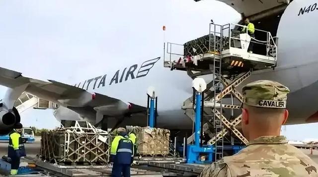 美方砸下781亿军火，北京不再仅喊话，解放军精准强力反制台海