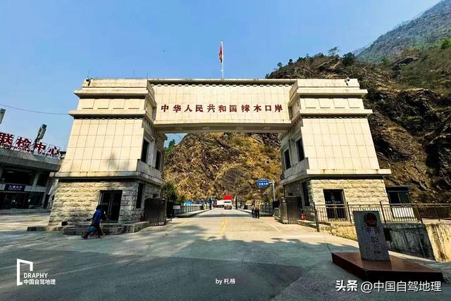 自驾必冲！1500公里边境线，带你解锁喜马拉雅“绝绝子”秘境风光