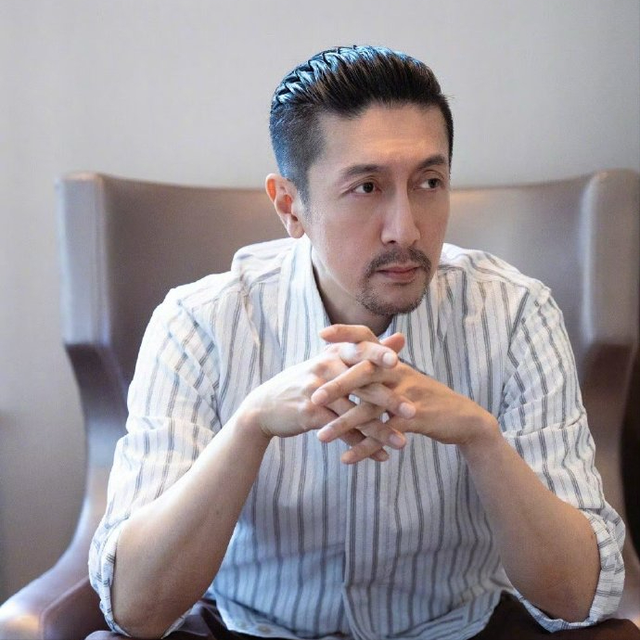 演员张鲁一：有颜值有学历，却甘当妻管严，所有收入主动上交老婆