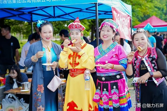 石屏多彩文旅活动受青睐 “宝藏小城”节日人气旺