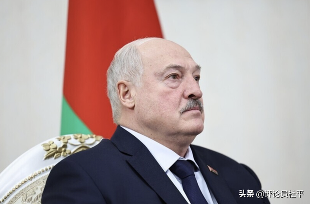 互赠礼物释放囚犯，白俄美国密谈牵动俄乌局势？