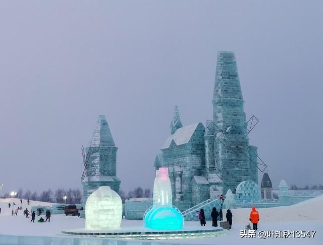 冰雪撬动亿万市场，哈市冰雪节更耀眼，冰雪盛宴会改变冬天的寒冷