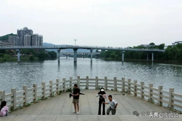 千年同饮一河水,河头是萍乡南正街,江尾有醴陵东正街