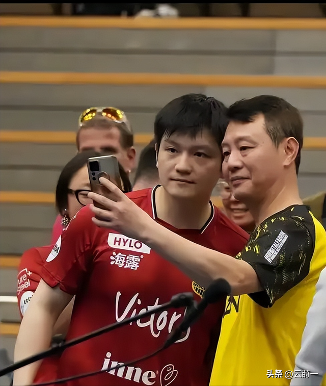 原来樊振东的女神是她！因订婚火遍全网，曾在比赛前去看她而被骂