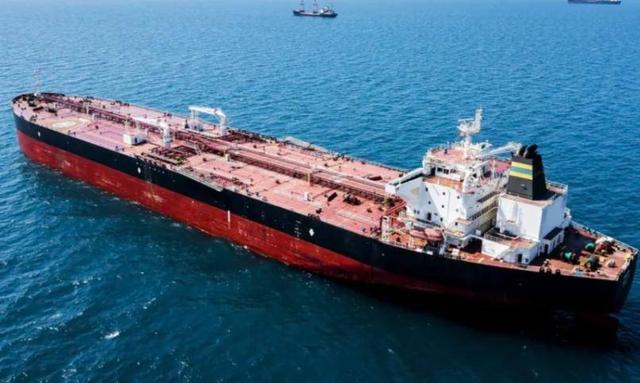 美军意识到玩砸了！抢中国原油后，收到最新命令，60天内不能动手