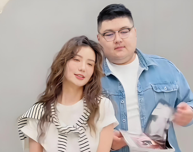 网红猴哥真摊上事了！前妻曝光离婚内幕，内涵男方不行一年不同居