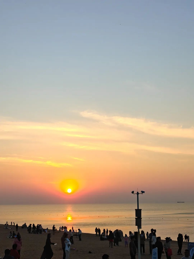 在山东这个“神仙小城”，远离人潮，过几天山海相依、文墨飘香的日子