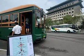 铛铛铛！“大美中轴”观光巴士线路来了——图片