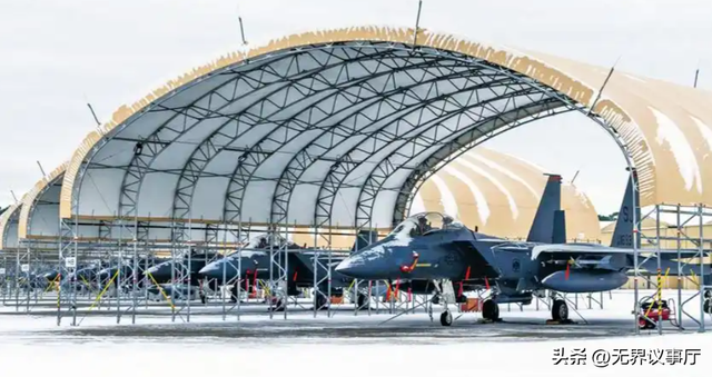 特朗普抢岛记：旧霸权撞上新时代，闹剧收场早注定