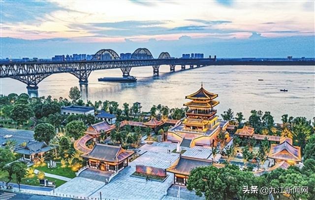 文旅繁花精彩绽放——九江推进长江国际黄金旅游带上的璀璨明珠溢彩流光