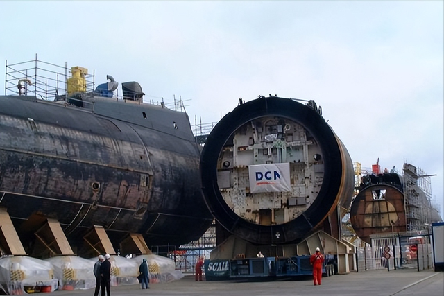 特朗普批韩造核潜艇，3500亿捆绑入场费藏玄机，投资竟然掺了水分