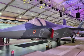 吹得天花乱坠！印度五代机亮相，却遭军方怒斥：我对你们毫无信心图片