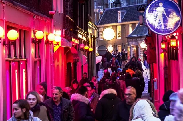 中国为何要大力禁娼？看到德国的现状，才知道色情合法化有多严重