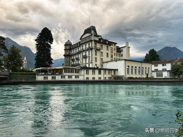 欧游杂记（3）‖ 乘“黄金列车”到因特拉肯：大美瑞士风光之旅