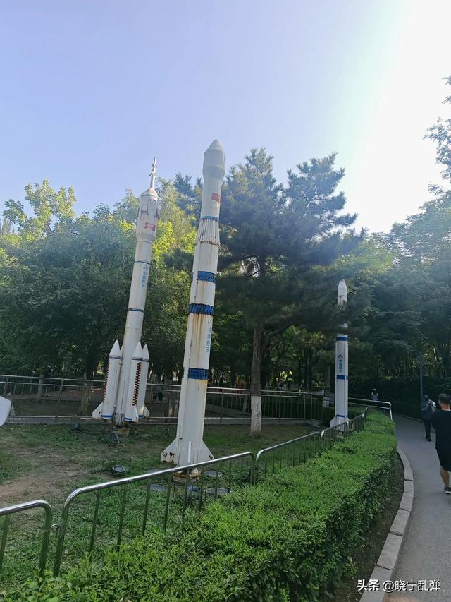 东北避暑沈阳站 逛故宫天热人多不理想 下馆子好吃不贵真不赖