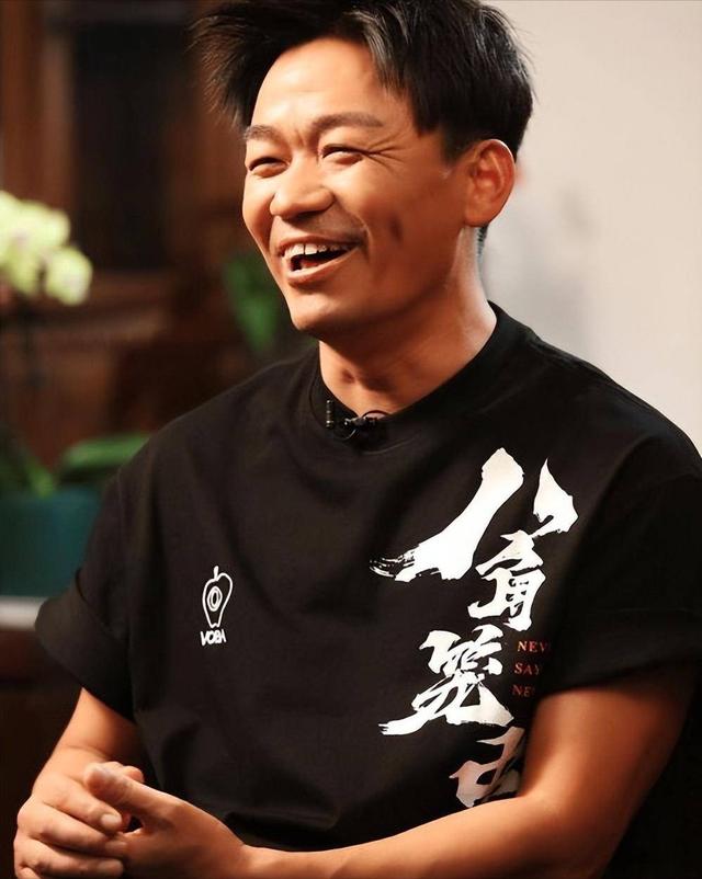 王宝强没想到，和马蓉离婚9年后，自己的一双儿女开始为他争光了